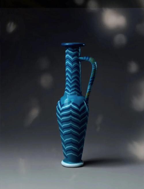古埃及玻璃制品:地中海的奢华艺术品